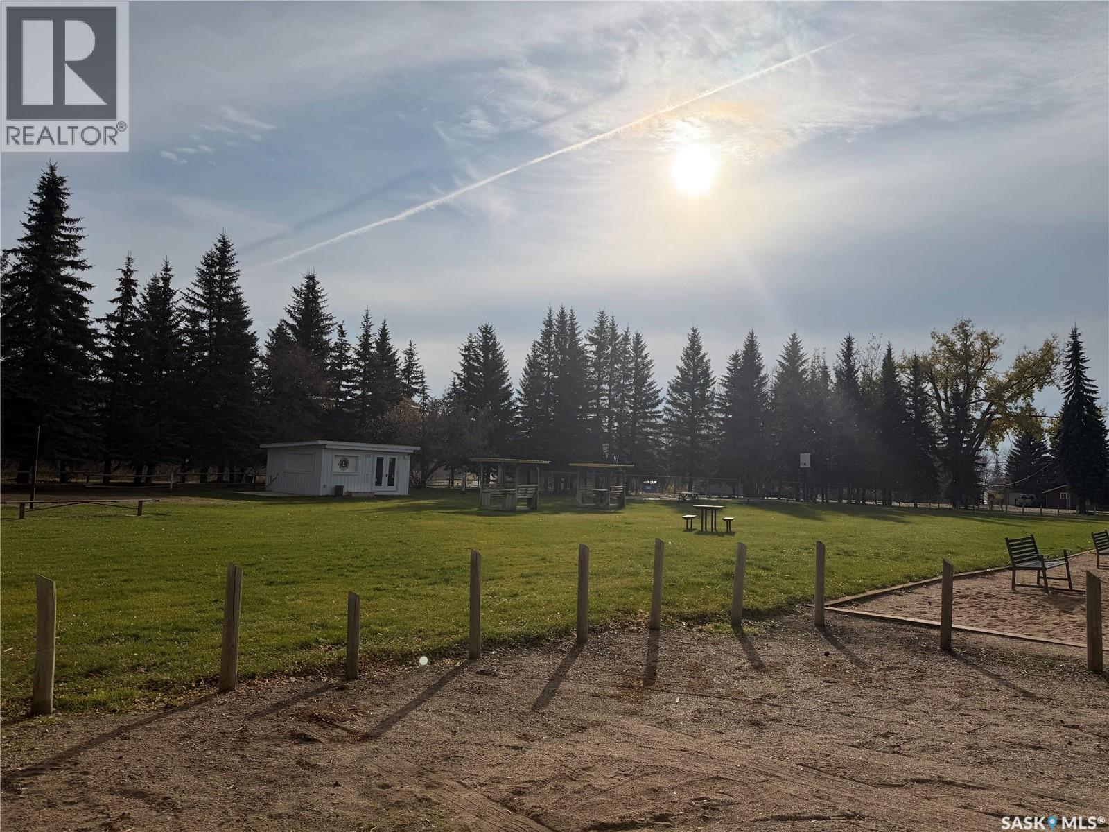 20 Cypress DRIVE, Katepwa Beach — photo 9