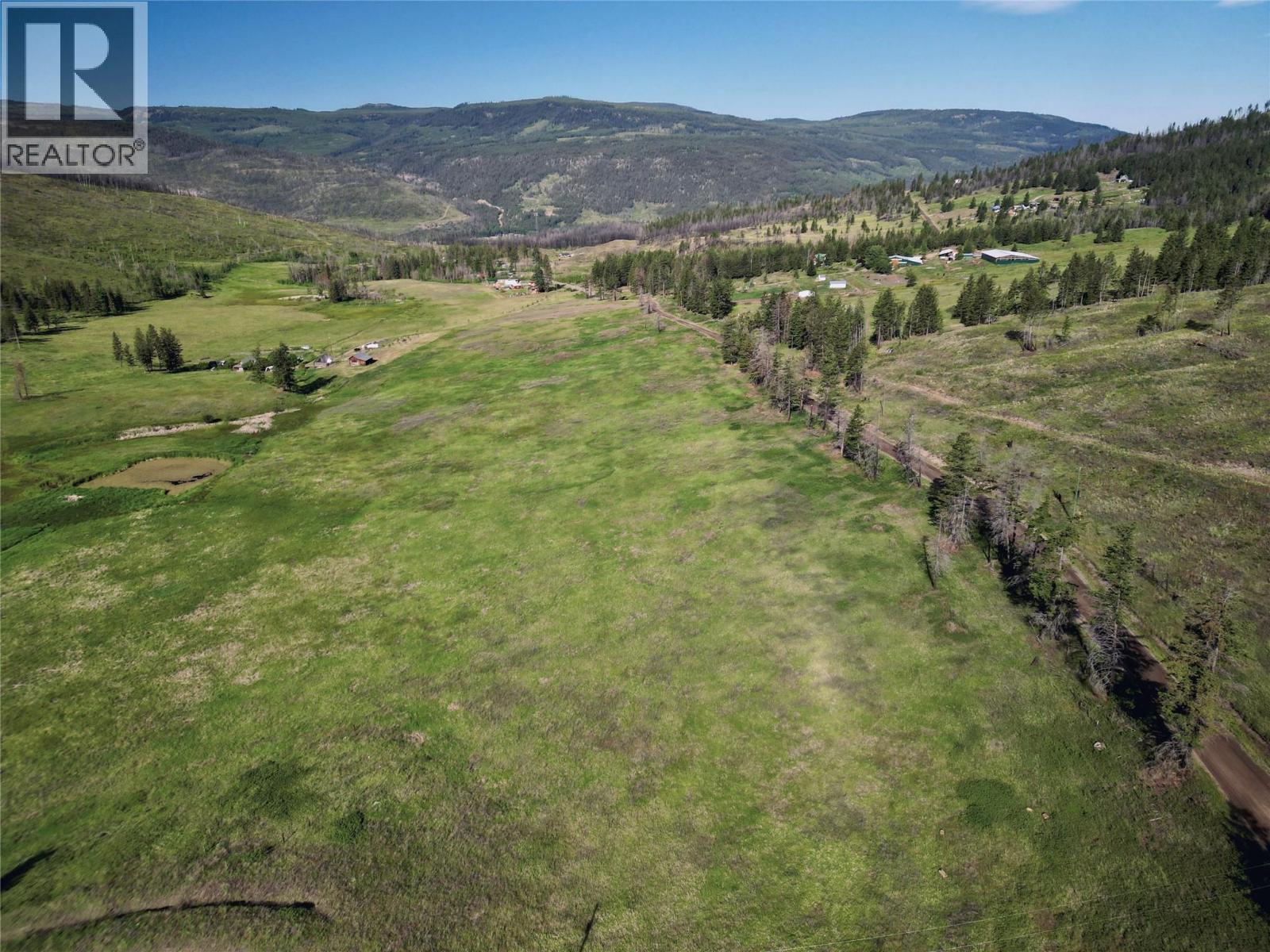 4401 PAXTON VALLEY Road, Monte Lake - Image 1