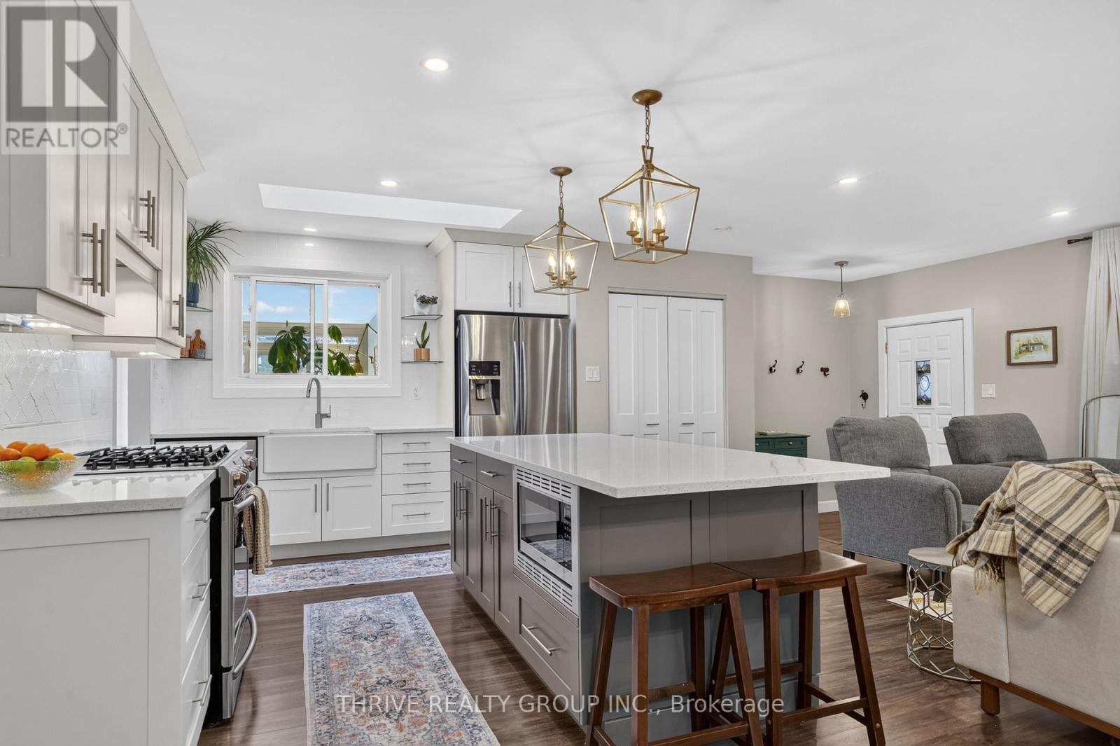 496 BELVEDERE AVENUE - 11