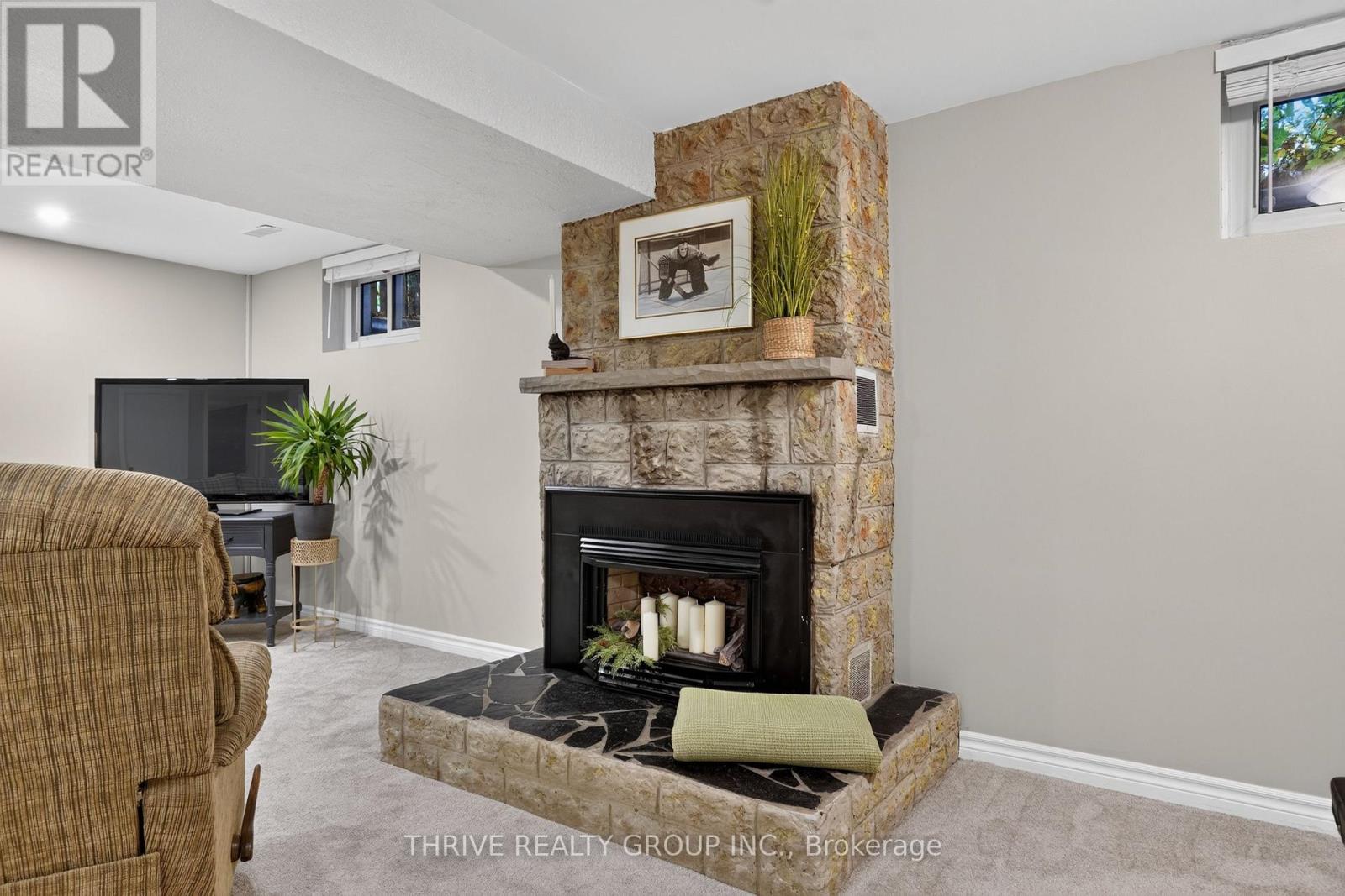 496 BELVEDERE AVENUE - 32