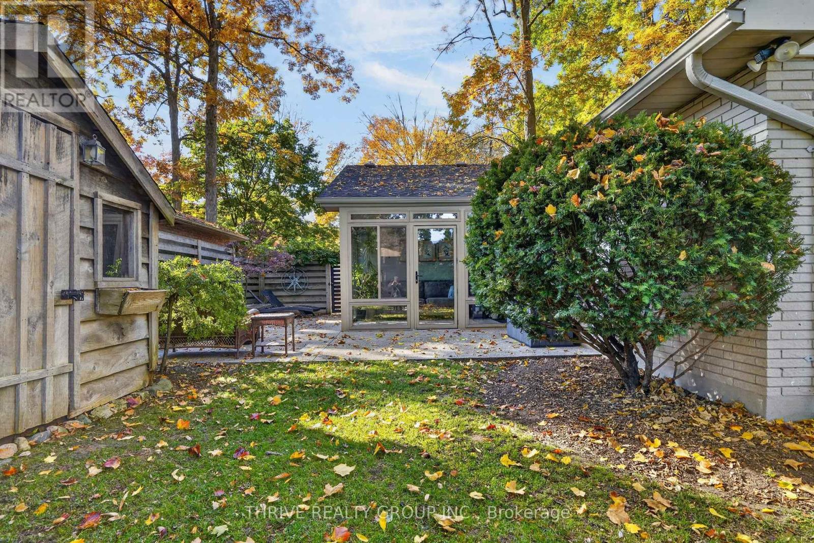 496 BELVEDERE AVENUE - 43