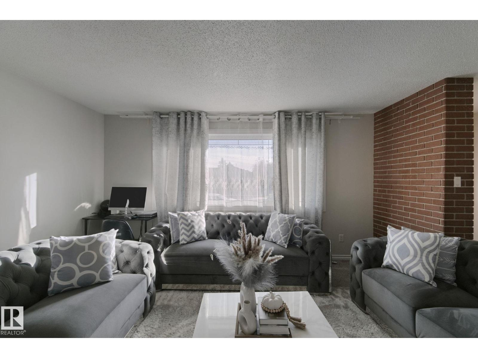 7332 149A Avenue NW, photo 4