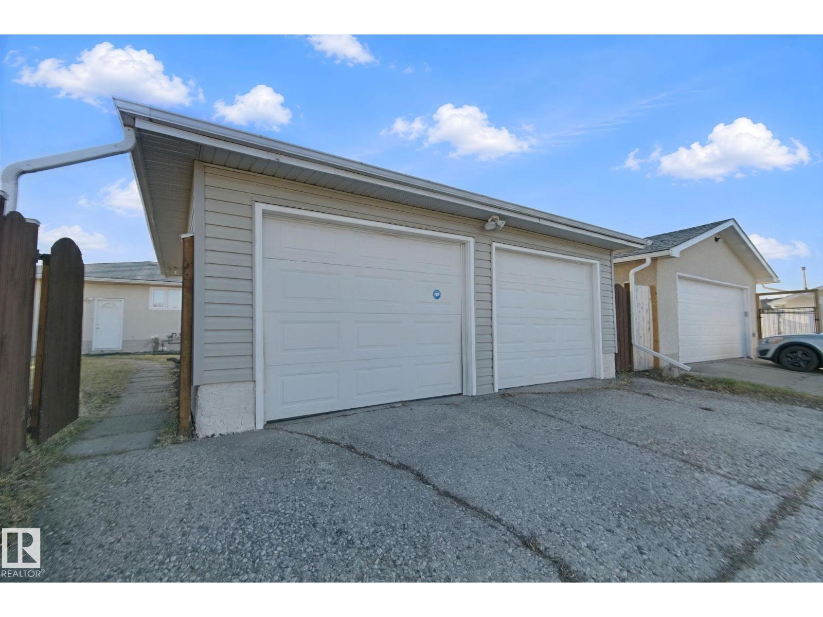 7332 149A Avenue NW, photo 57