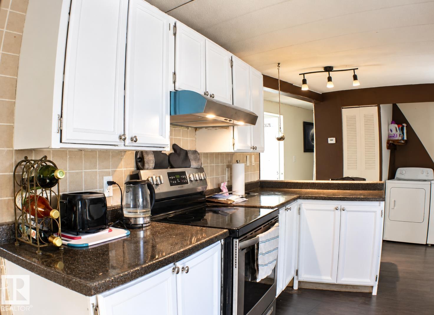 11 Willow Park Estate, Leduc — photo 8
