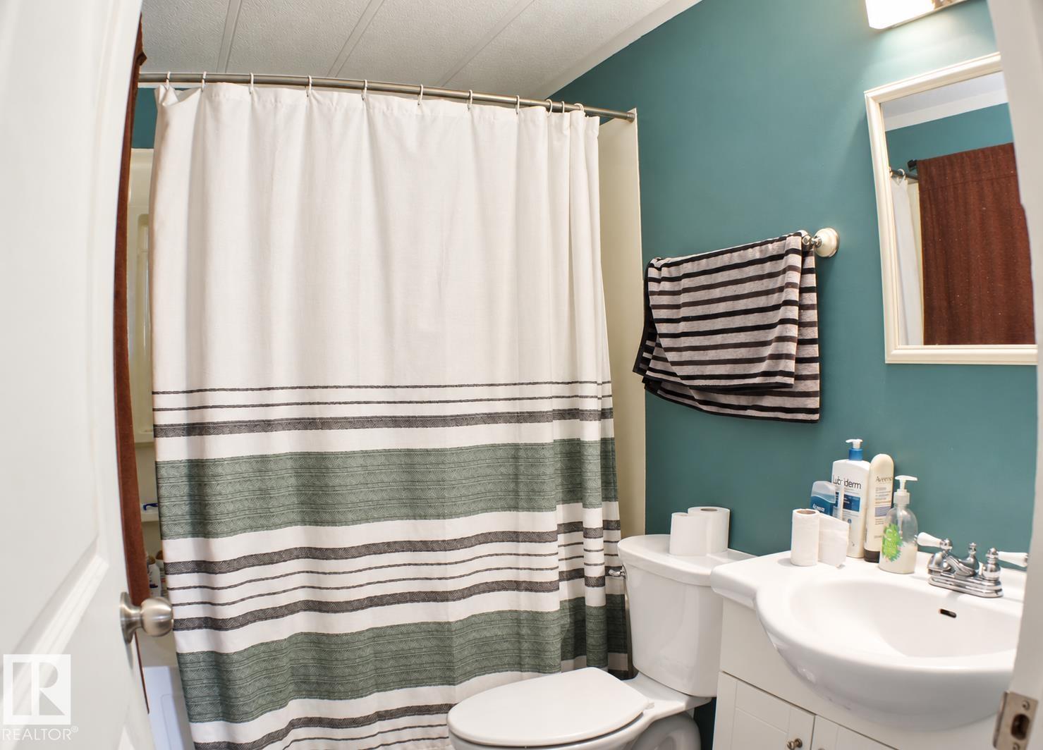 11 Willow Park Estate, Leduc — photo 14