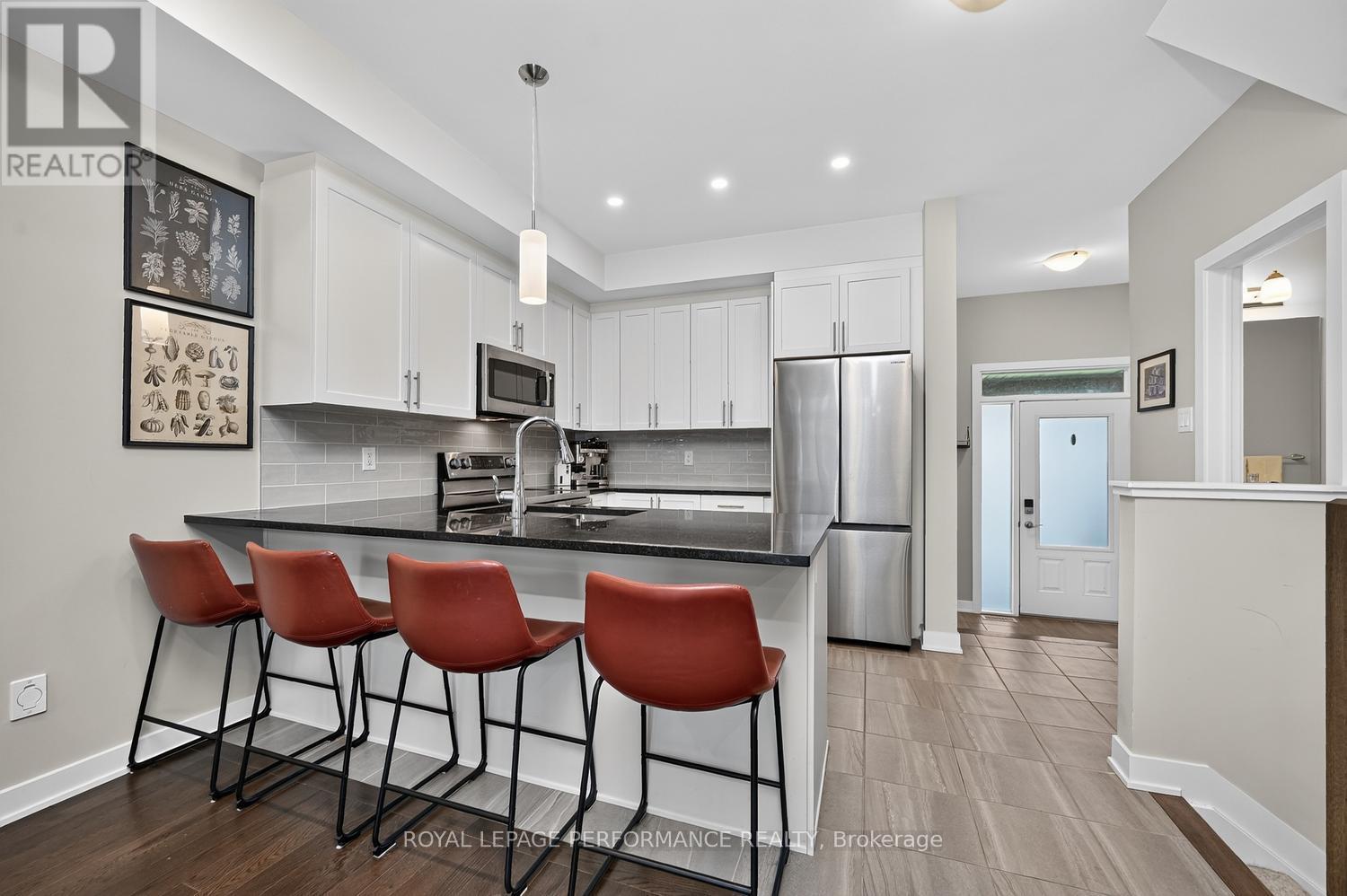 1016 Kijik Crescent