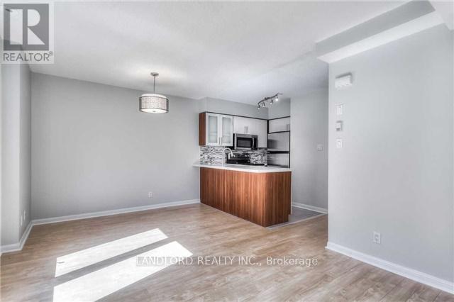 511 - 27 CANNIFF STREET, Toronto (Niagara) — photo 8