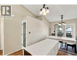 15 Inkster Close, Red Deer, AB T4R0A7 Photo 24