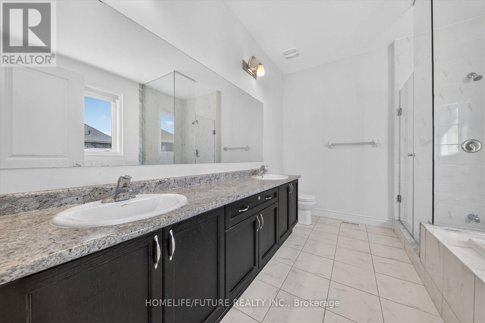 2548 BANDSMAN CRESCENT - 21