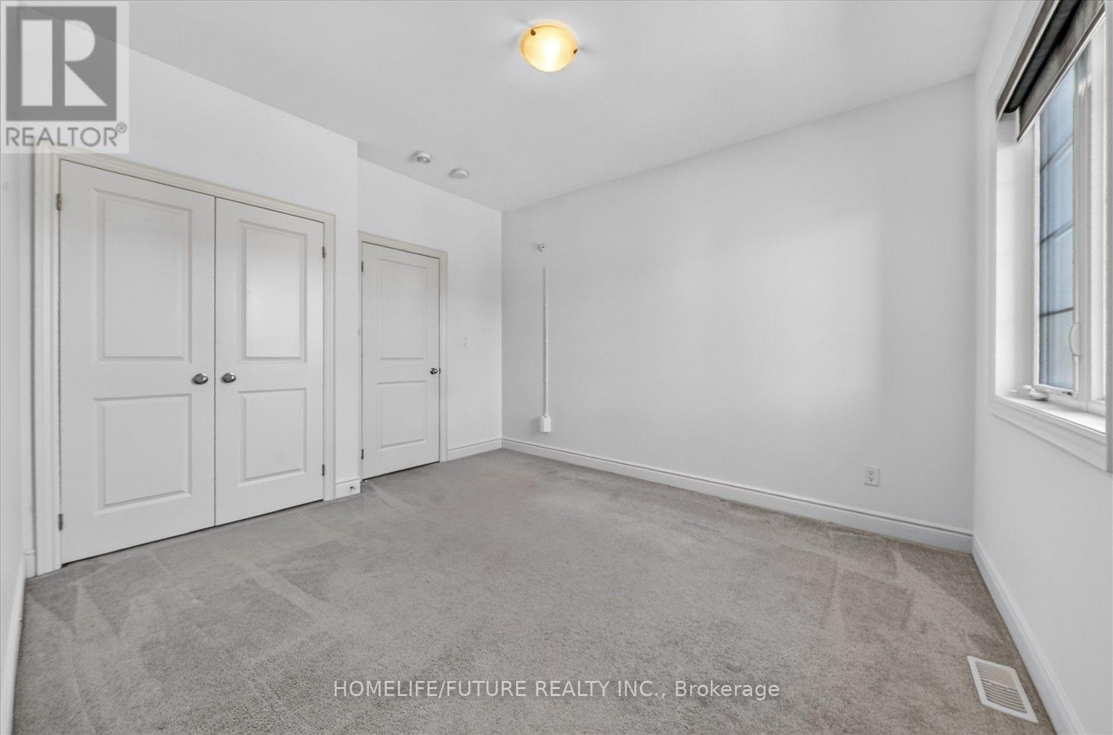 2548 BANDSMAN CRESCENT - 31