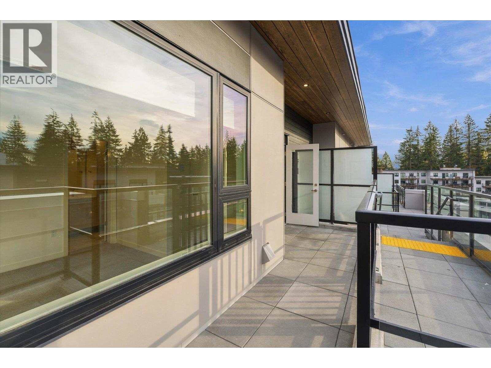 110 954 LYTTON STREET, North Vancouver - Image 1