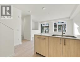 110 954 Lytton Street, North Vancouver, BC V7P0C4 Photo 9