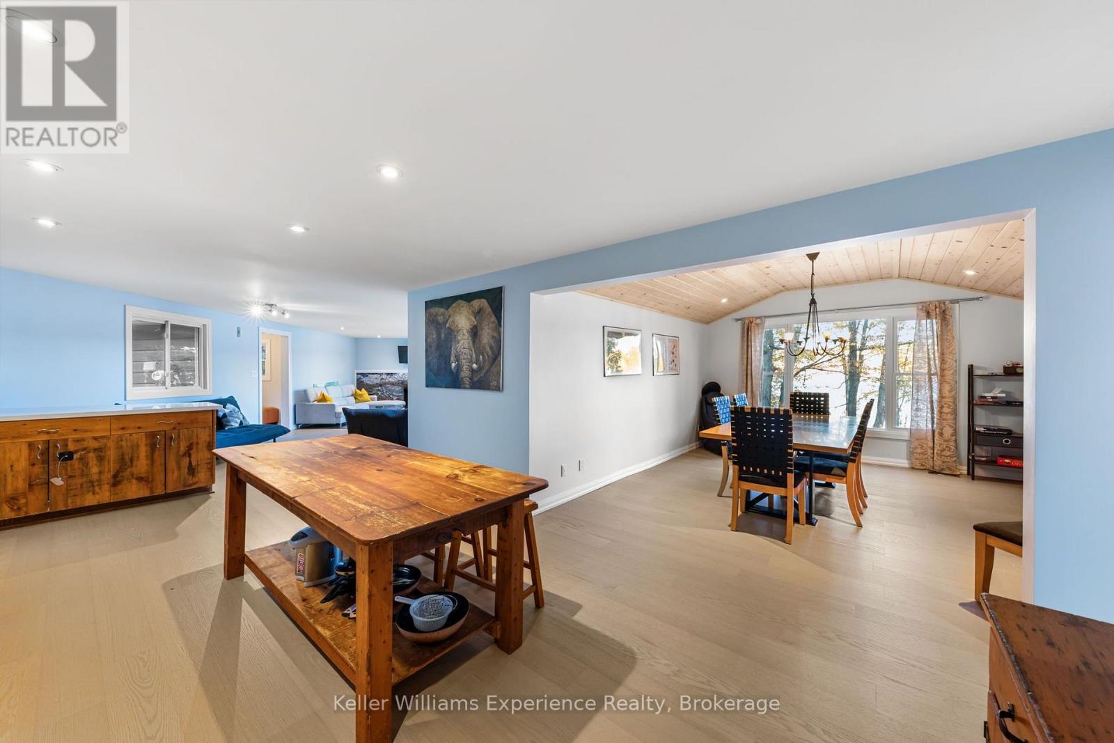 21 Lakeview Crescent, Tiny photo 14