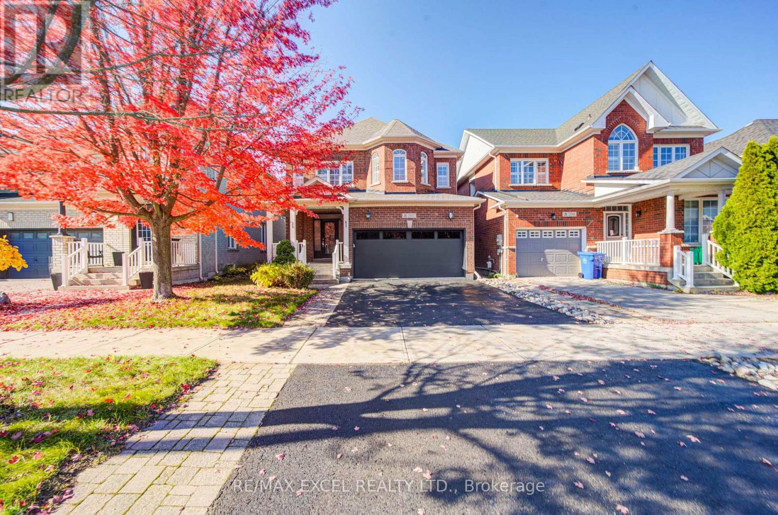 202 WEST LAWN CRESCENT, Whitchurch-Stouffville (Stouffville)