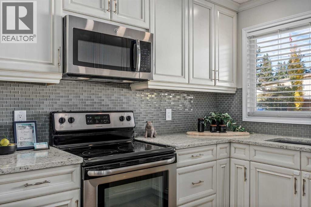907 Canfield Crescent SW, Calgary — photo 13