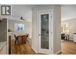 907 Canfield Crescent Sw, Calgary, AB T2W1K5 Photo 15