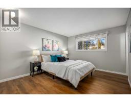907 Canfield Crescent Sw, Calgary, AB T2W1K5 Photo 19