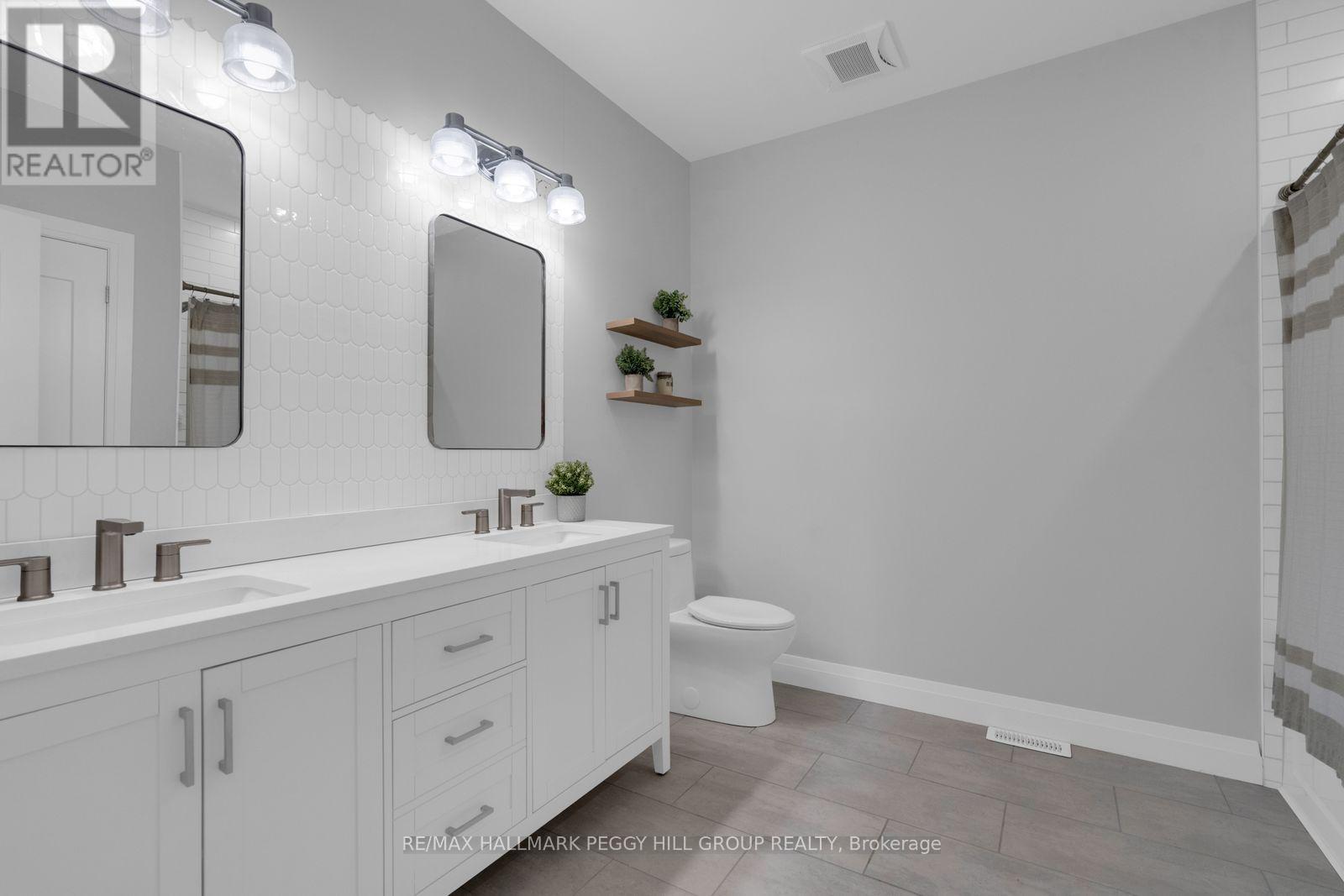 366 10th Line South, Oro-Medonte, ON photo 10