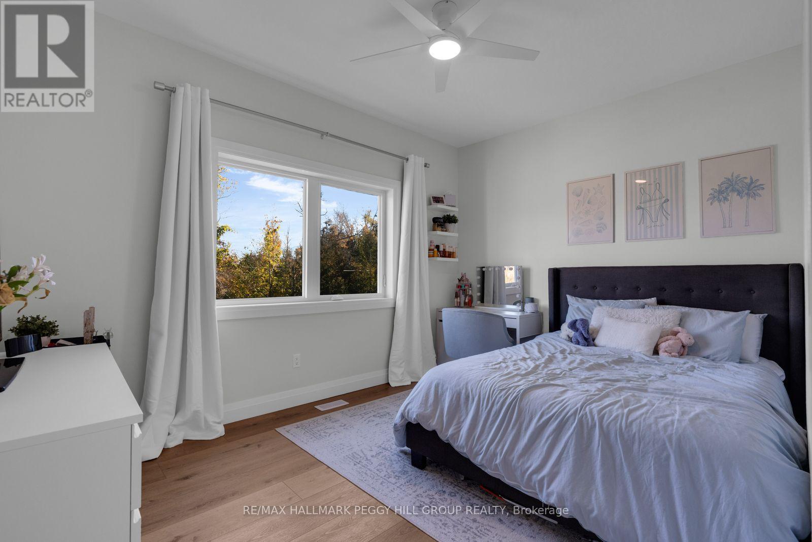 366 10th Line South, Oro-Medonte, ON photo 9