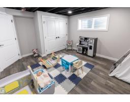 529 Eagleson Wd Nw, Edmonton, AB T6M0Y5 Photo 47