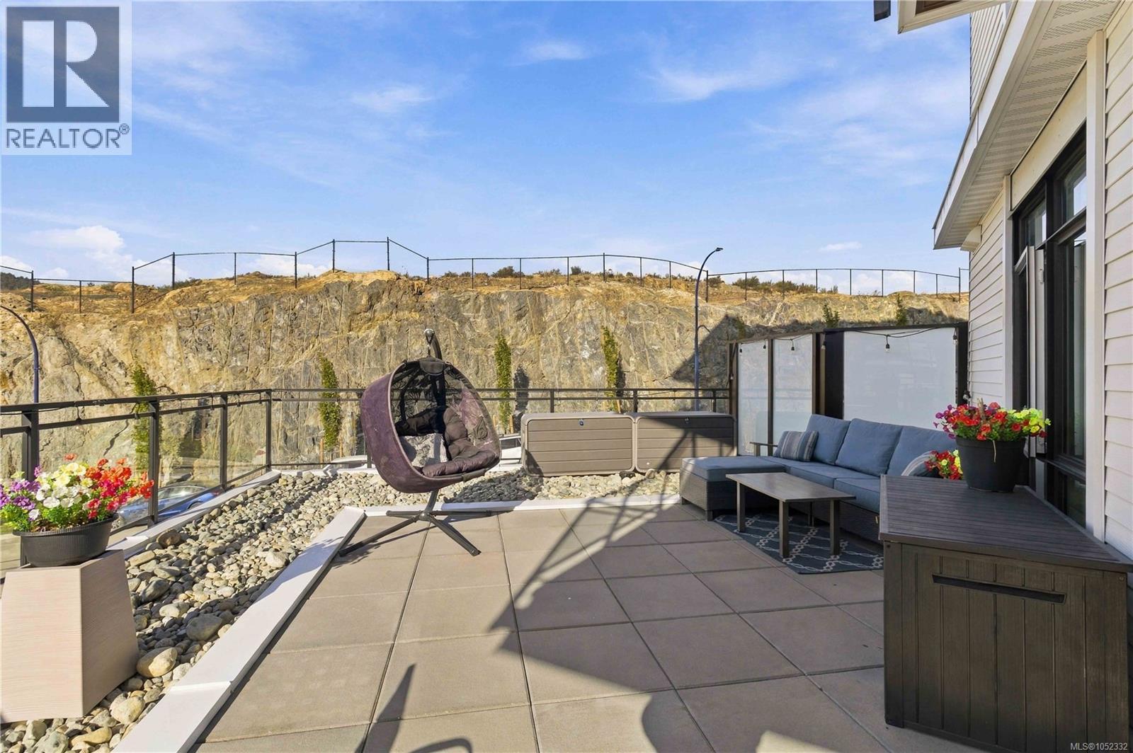 202 1114 Samar Cres, Langford - Image 1