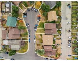 35 Berkley Court Nw, Calgary, AB T3K1B7 Photo 39