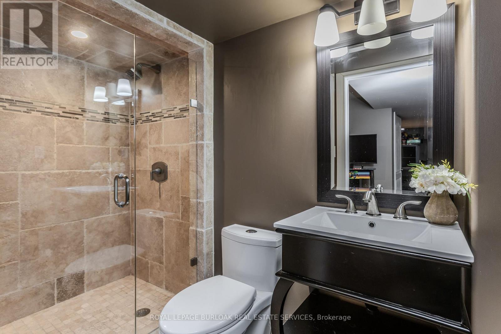 2248 Elmside Crescent, Burlington, ON photo 22