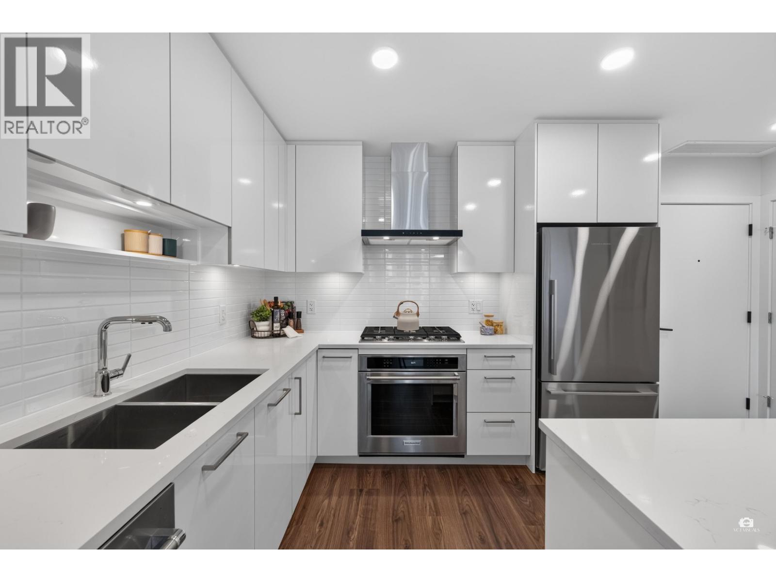 2207 518 CLARKE ROAD, Coquitlam - Image 1