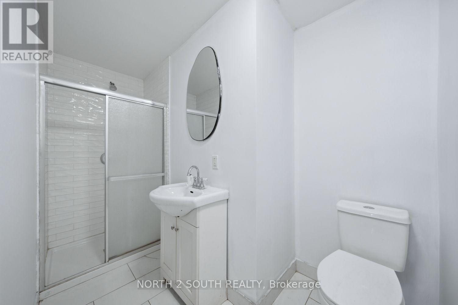 880 Dundas Street East, London East, ON photo 13