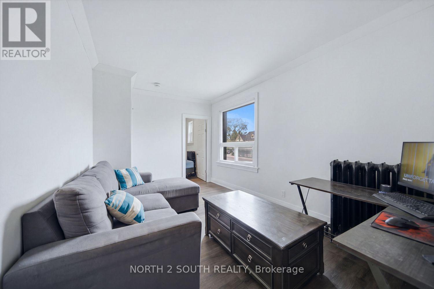 880 Dundas Street East, London East, ON photo 23
