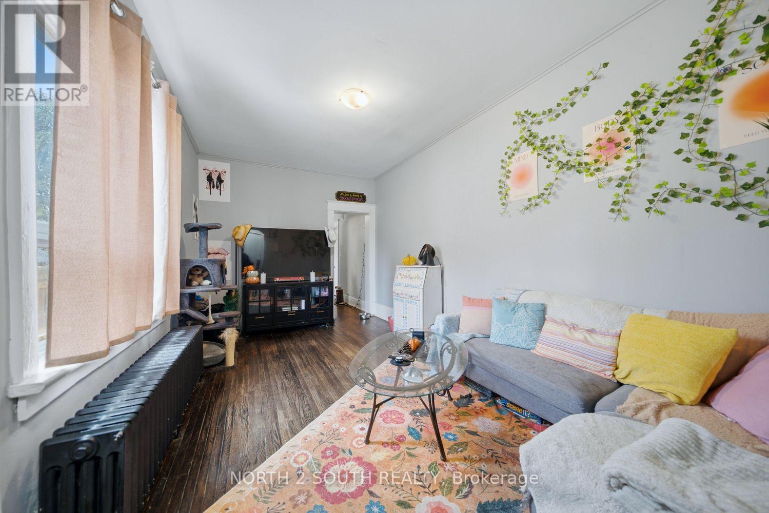 880 Dundas Street East, London East, ON photo 27