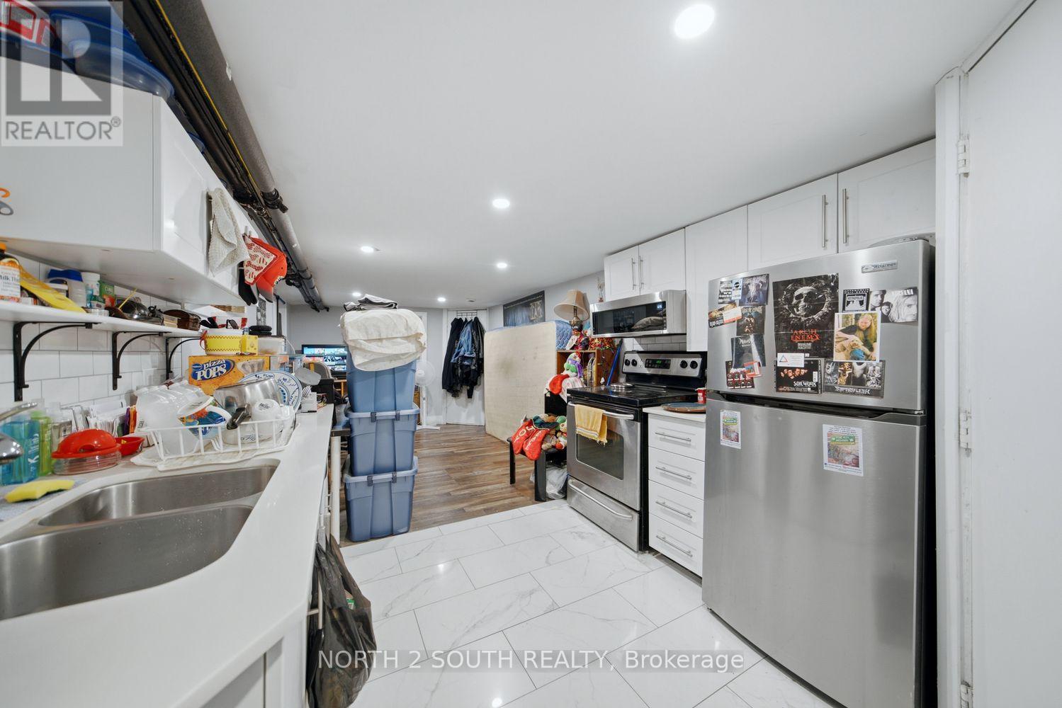 880 Dundas Street East, London East, ON photo 44