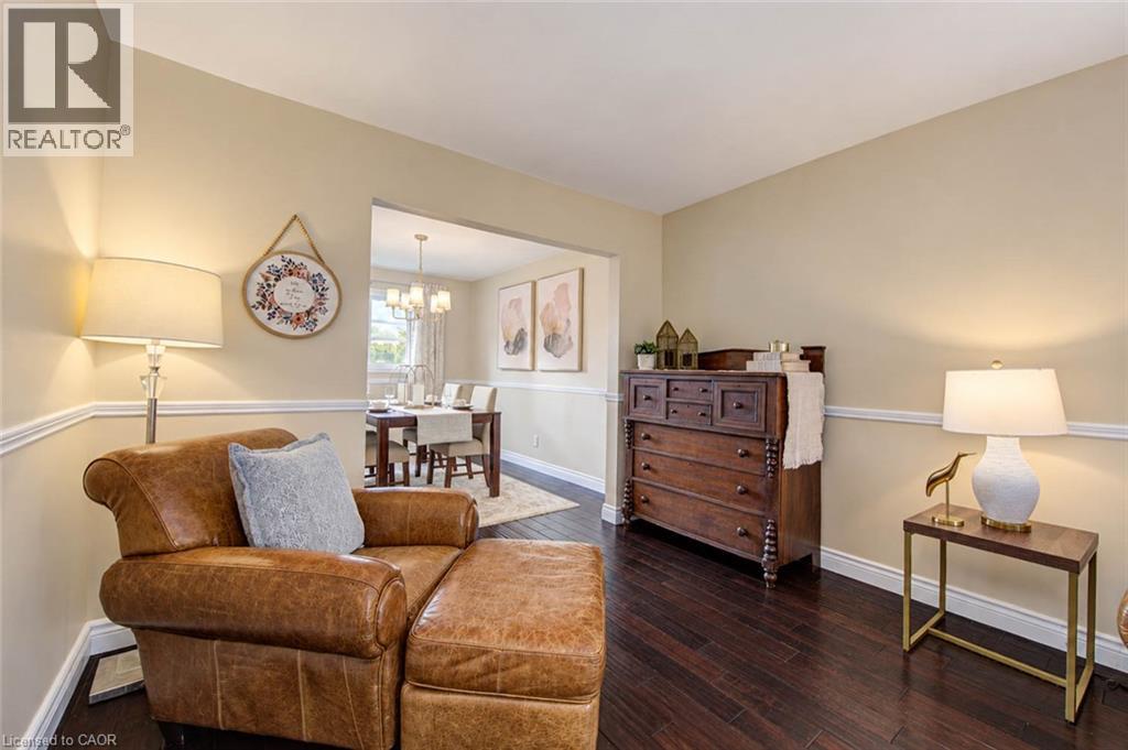 63 WINDING Way, Kitchener — photo 10