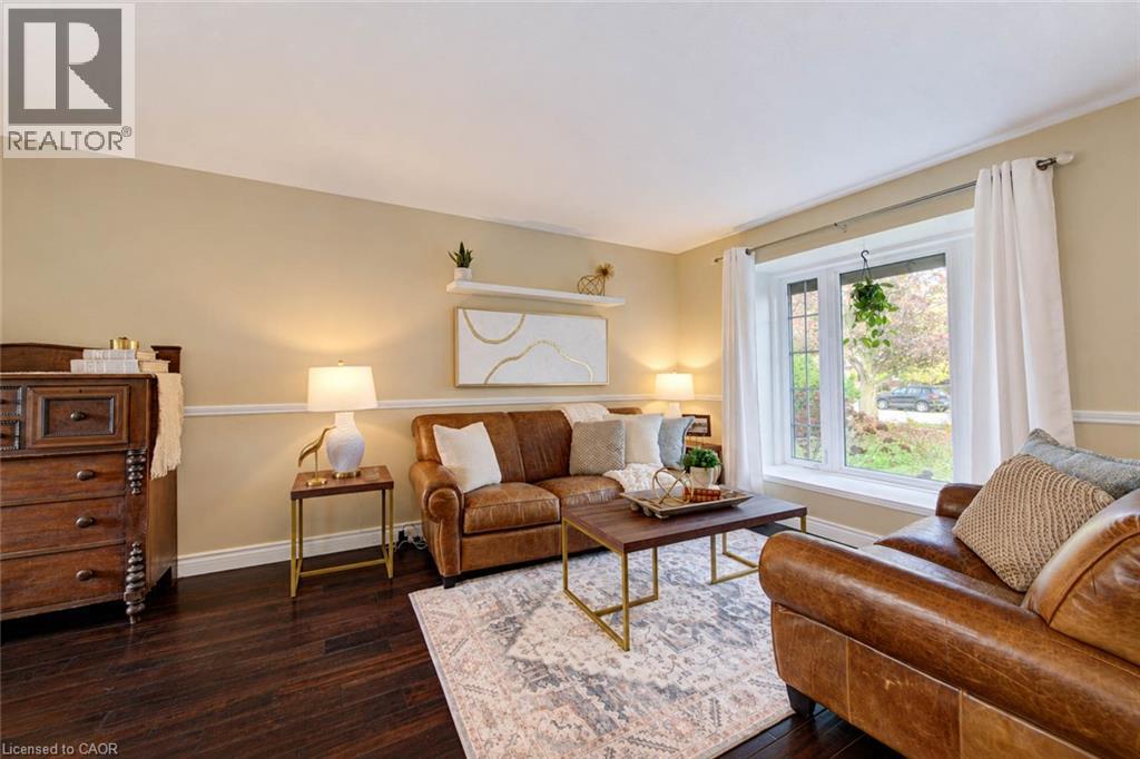 63 WINDING Way, Kitchener — photo 9