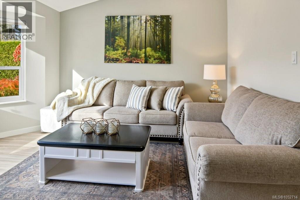 64 120 Finholm St, Parksville - Image 1