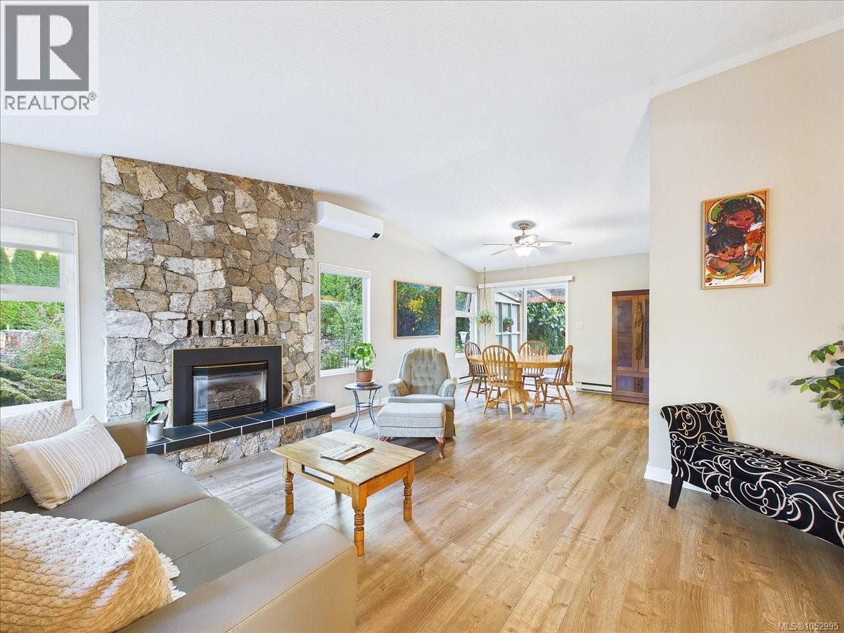  895 Brentwood Heights, Central Saanich