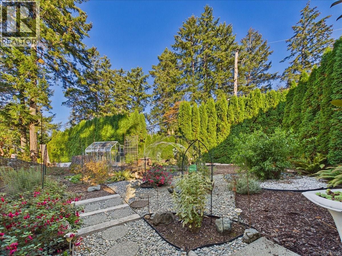  895 Brentwood Heights, Central Saanich