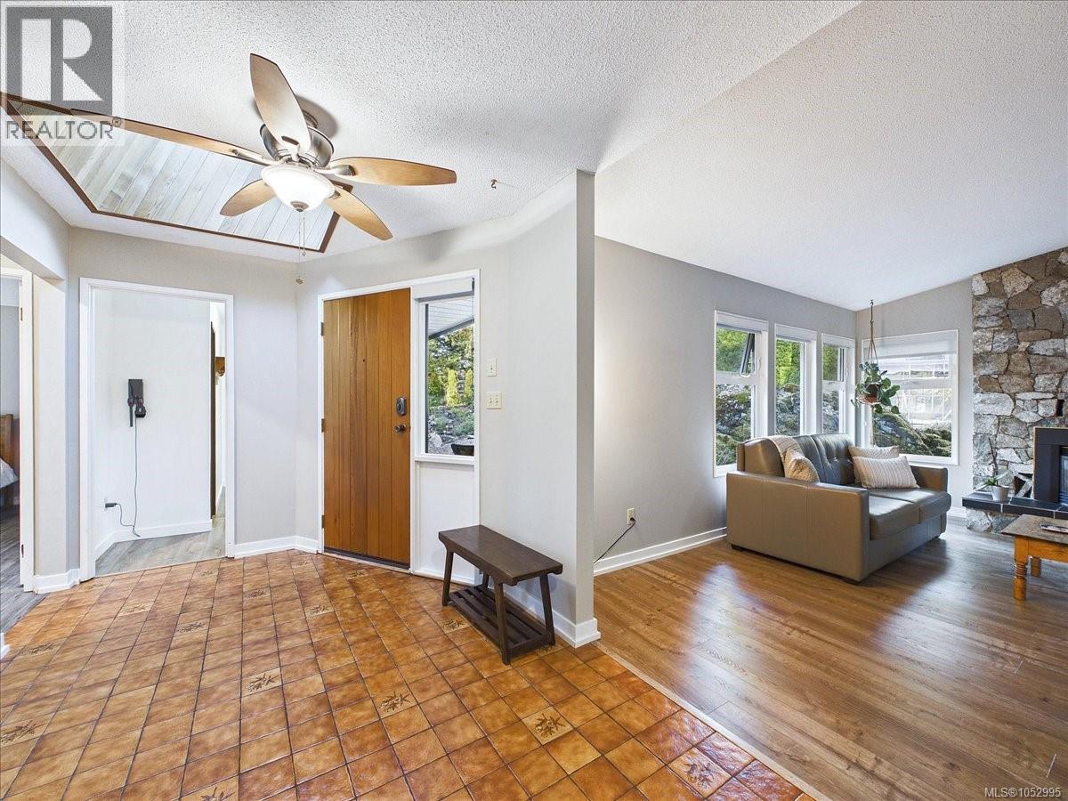  895 Brentwood Heights, Central Saanich