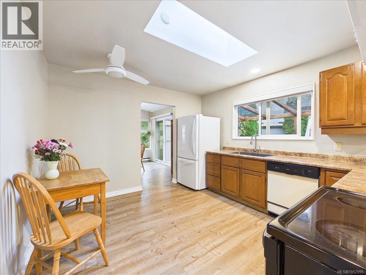  895 Brentwood Heights, Central Saanich