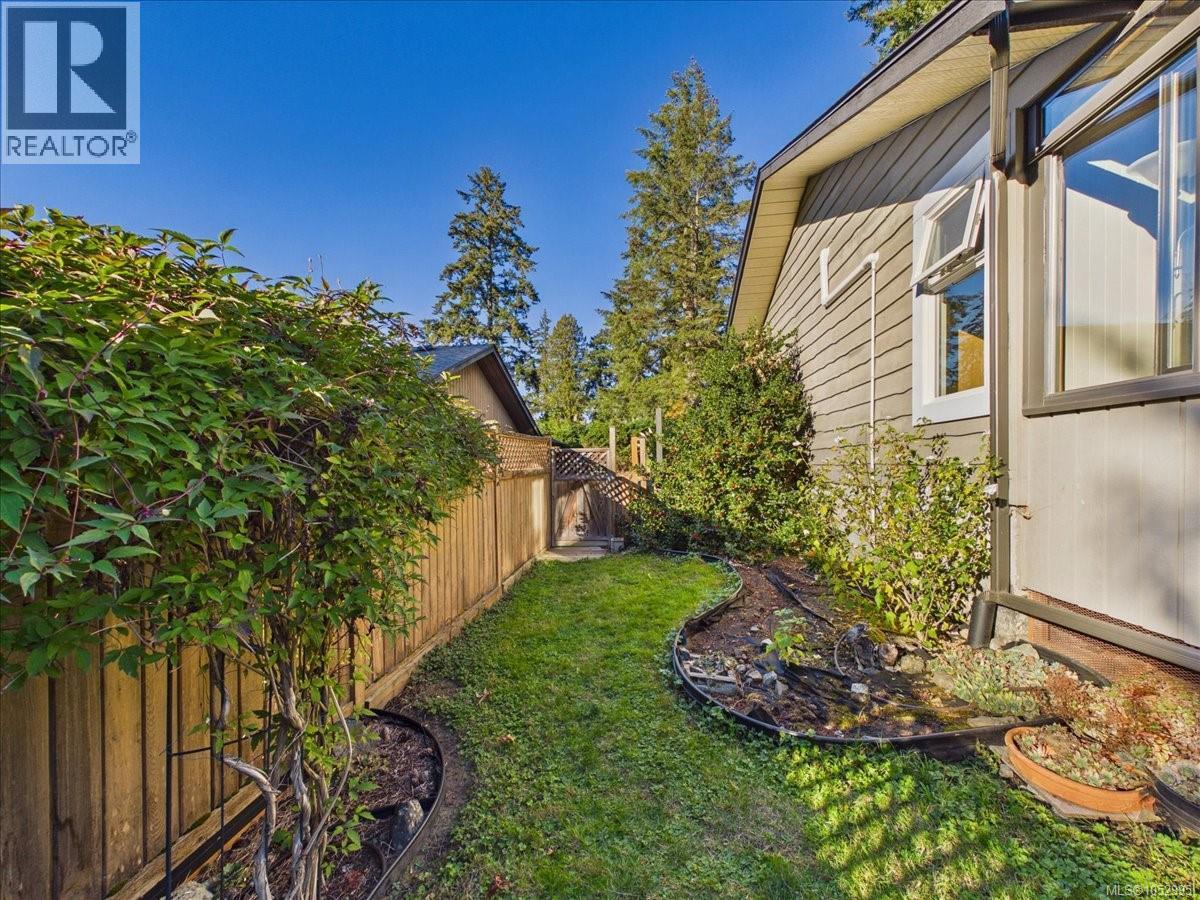 895 Brentwood Heights, Central Saanich