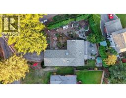 895 Brentwood Hts, Central Saanich, BC V8M1A8 Photo 48