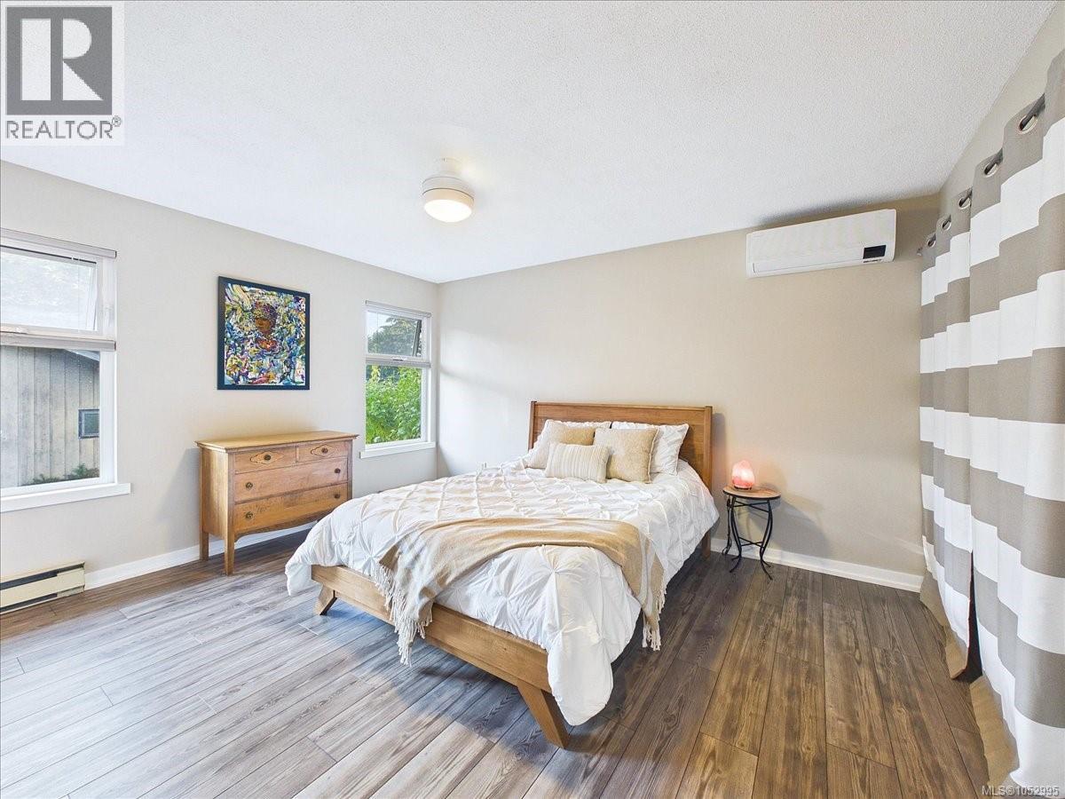  895 Brentwood Heights, Central Saanich