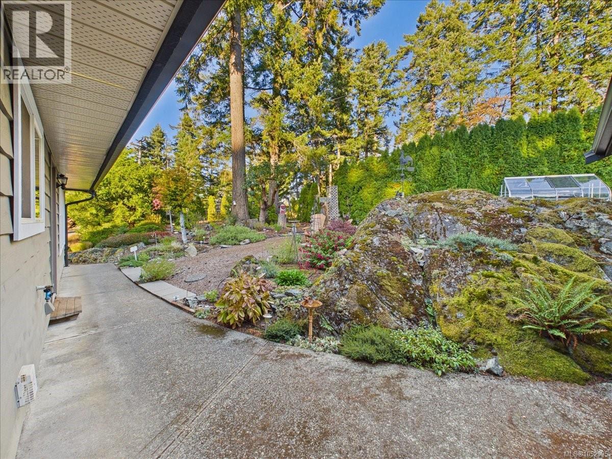  895 Brentwood Heights, Central Saanich
