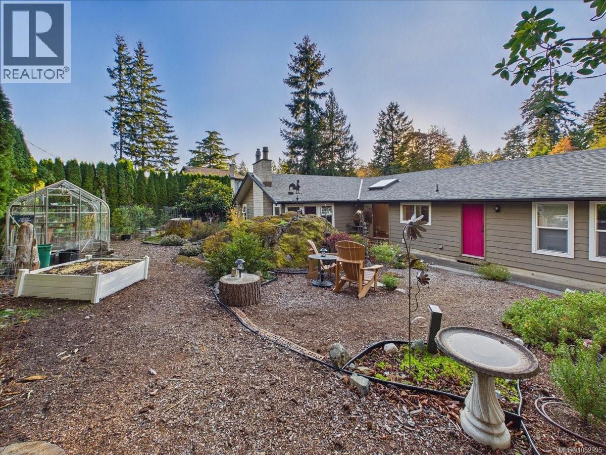  895 Brentwood Heights, Central Saanich