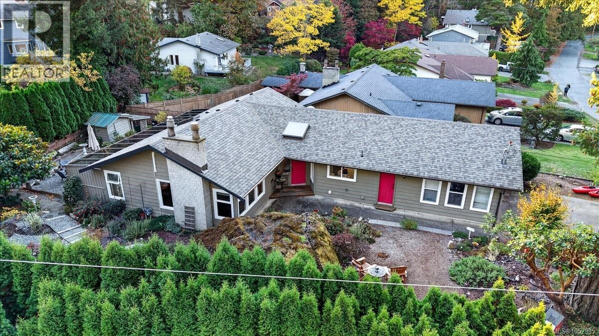  895 Brentwood Heights, Central Saanich