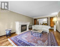 Family room - 59 Chipstead Road, Toronto, ON M3B3E8 Photo 9