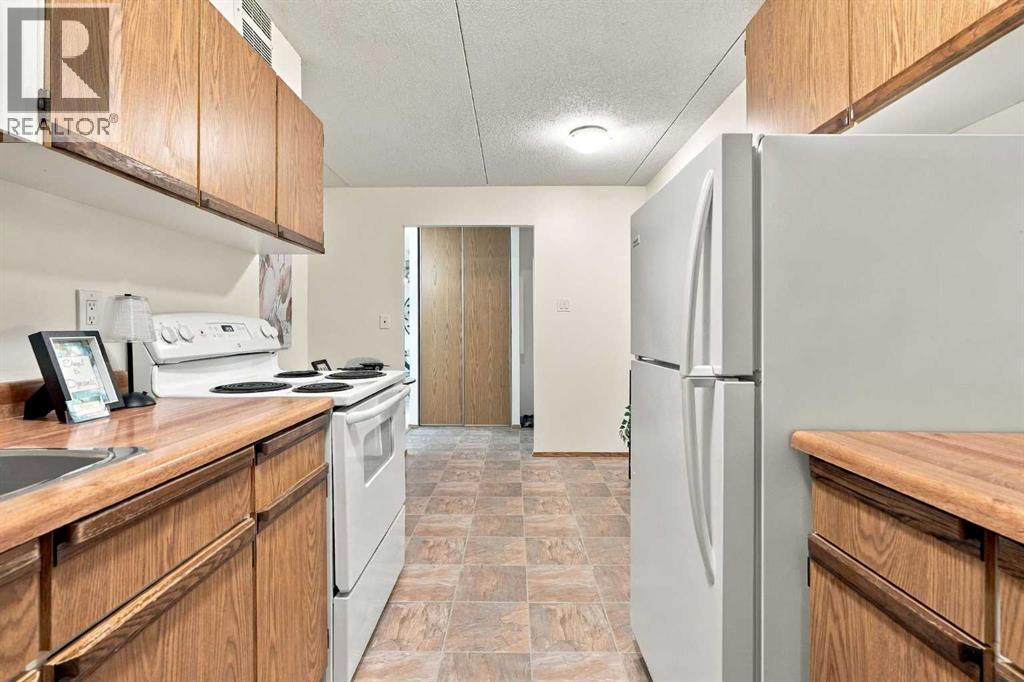 912, 5204 Dalton Drive NW photo 21