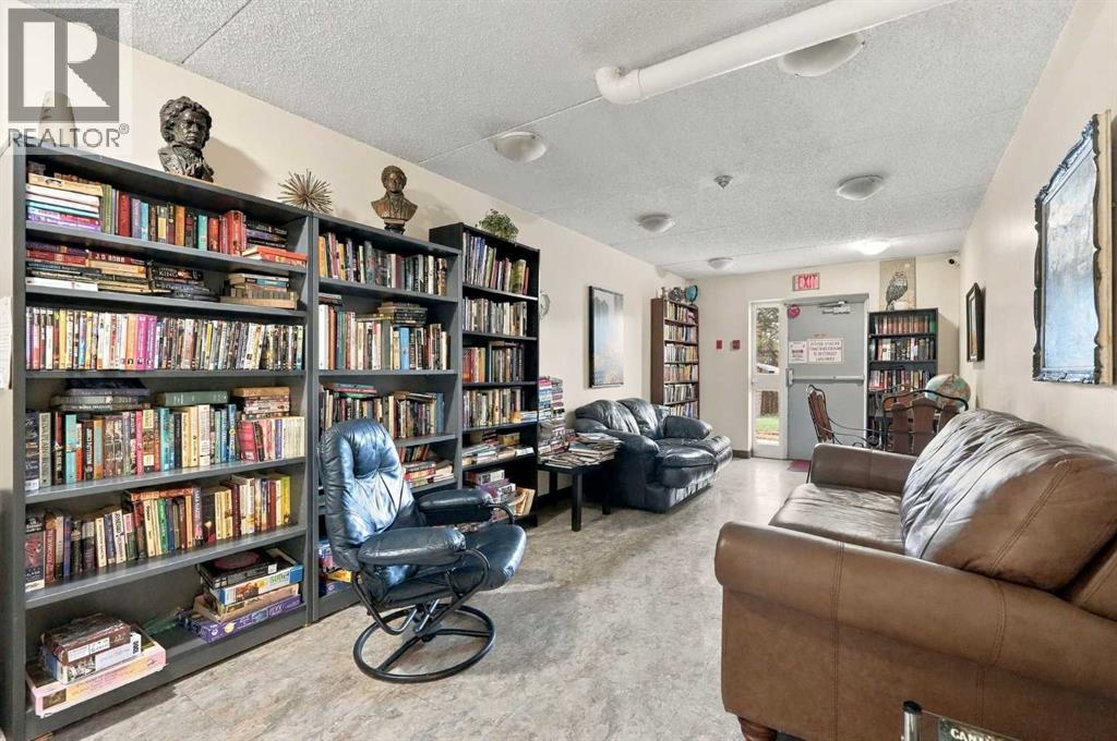 912, 5204 Dalton Drive NW photo 37