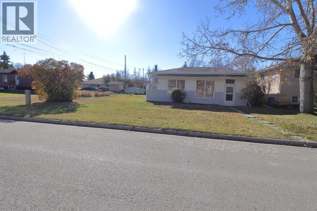 107 7 Avenue N, Vulcan — photo 36