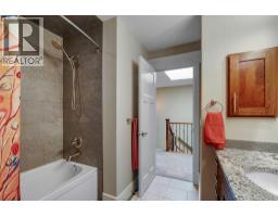 2532 20 Street Sw, Calgary, AB T2T4Z3 Photo 35